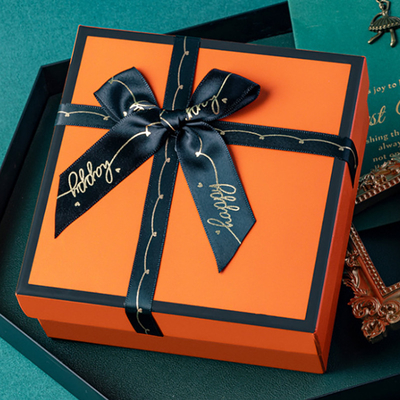 Caja de regalo de papel de empaquetado de la joyería del reloj de la caja de la Navidad de la cartulina de lujo del regalo con el arco de la cinta