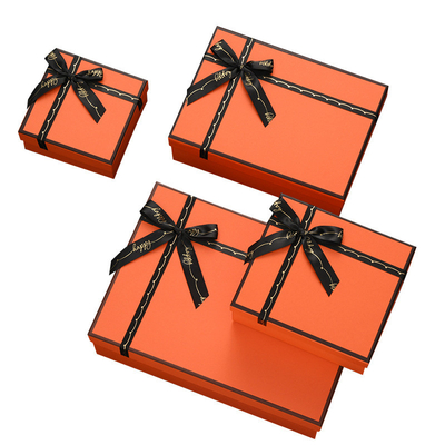 Las cajas de empaquetado de papel de la cartulina de lujo superior al por mayor crean para requisitos particulares