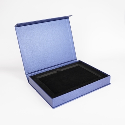 Logotipo personalizado Cajas de almacenamiento de carcasa azul Libro de regalo Caja de embalaje en forma con bandeja EVA