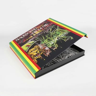 Impresión personalizada a todo color Libro en forma de cartón Caja de CD Caja de embalaje con logotipo cierre magnético