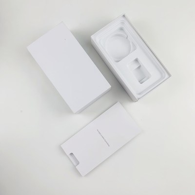Logotipo personalizado Capa y embalaje de caja blanca base para teléfonos inteligentes de la serie iPhone